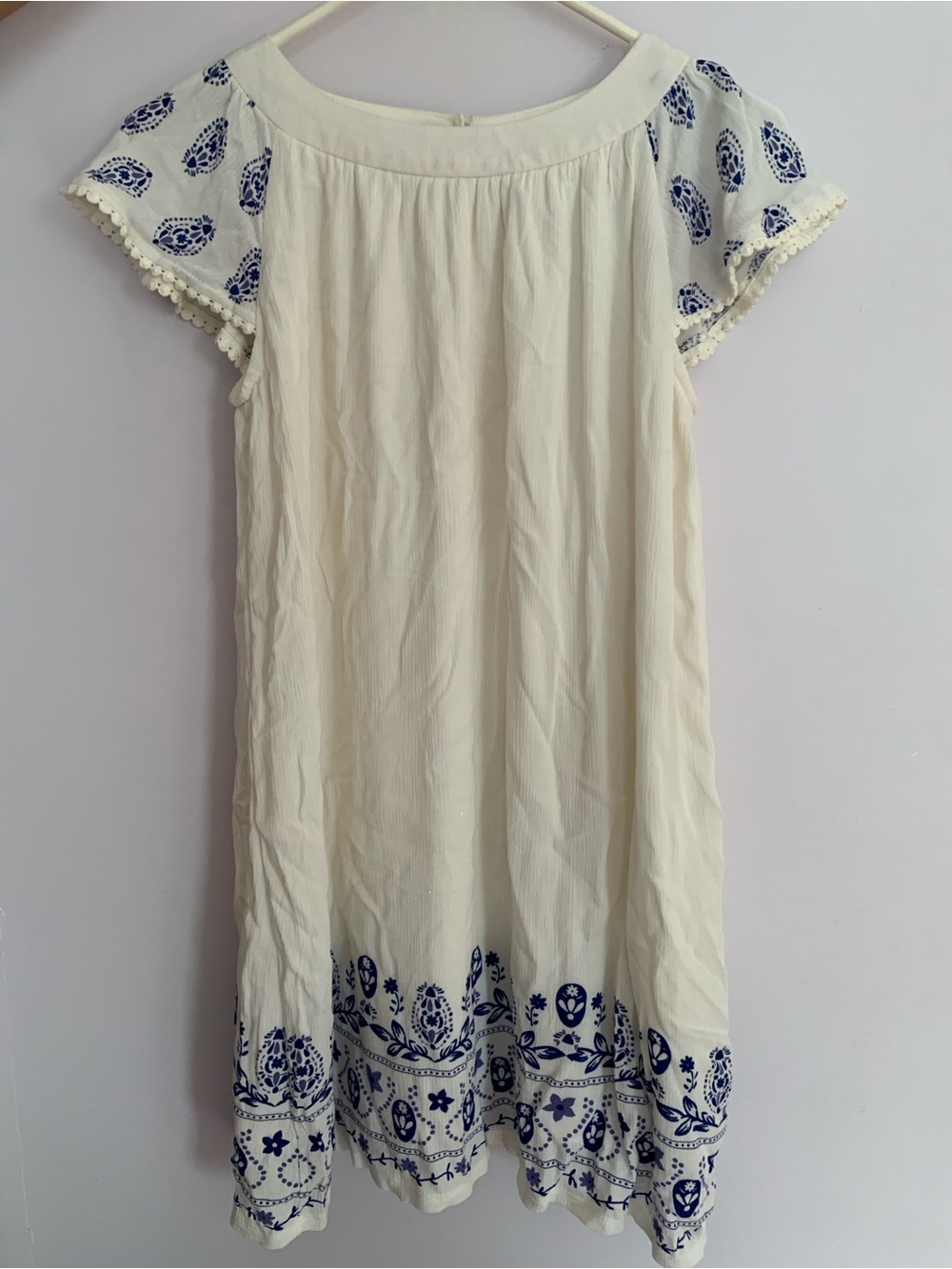 Crazy 8 Cream Peasant Top with Gathered Yoke
